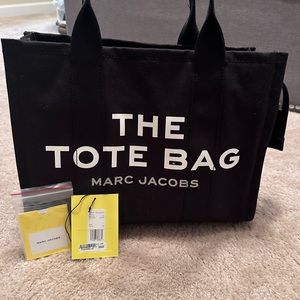 Marc Jacobs The Tote Bag Large NEW